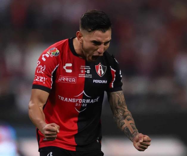 Édgar Zaldívar firma con Atlas hasta el 2026