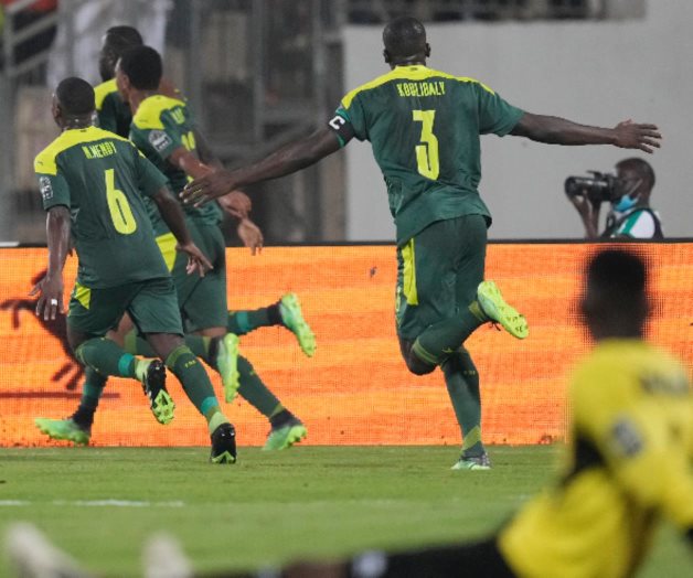 Avanzan a semifinales