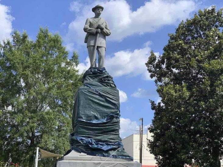 Oirán argumentos sobre monumento confederado Oirán argumentos sobre monumento confederado
