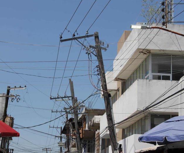 Prolifera la postería dañada por colapsar