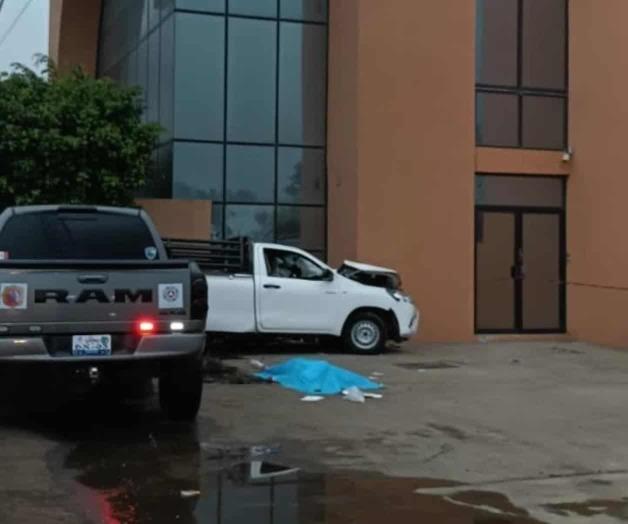 Despierta en el más allá tras dormitar al volante