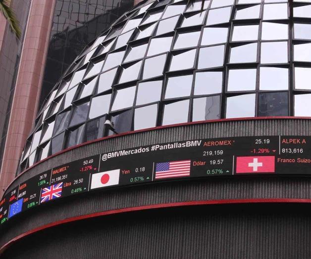 Retoma BMV ganancia semanal y sube 1.17% Retoma BMV ganancia semanal y sube 1.17%