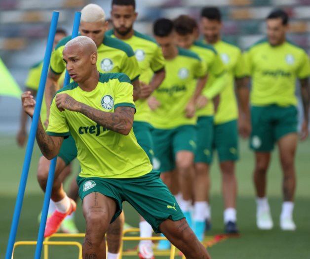 Palmeiras ya entrenó en los EAU