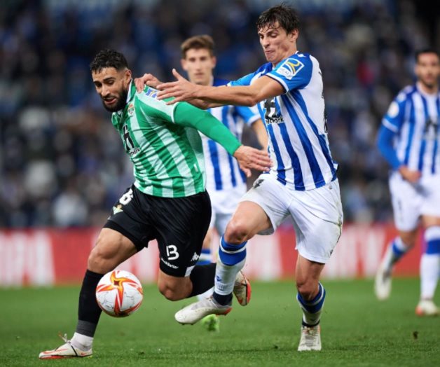 Juan Jiménez firma doblete y el Betis aplasta a la Real Sociedad