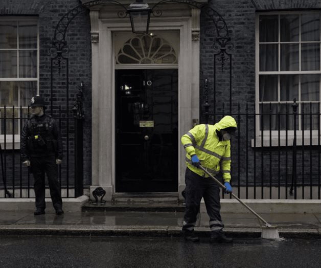 Boris Johnson del Reino Unido termina semana de agitación en una posición debilitada Boris Johnson del Reino Unido termina semana de agitación en una posición debilitada