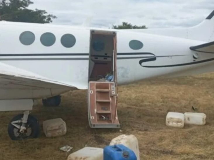 Mexicanos armados exigen en video que mafioso hondureño les devuelva cargamento de cocaína Mexicanos armados exigen en video que mafioso hondureño les devuelva cargamento de cocaína
