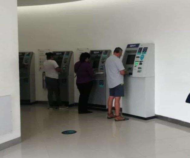 Por asueto no habrá actividad bancaria este lunes