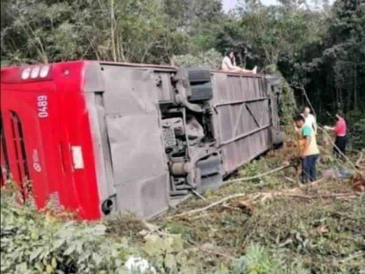 Murieron 3 extranjeros y 5 mexicanos en accidente Murieron 3 extranjeros y 5 mexicanos en accidente