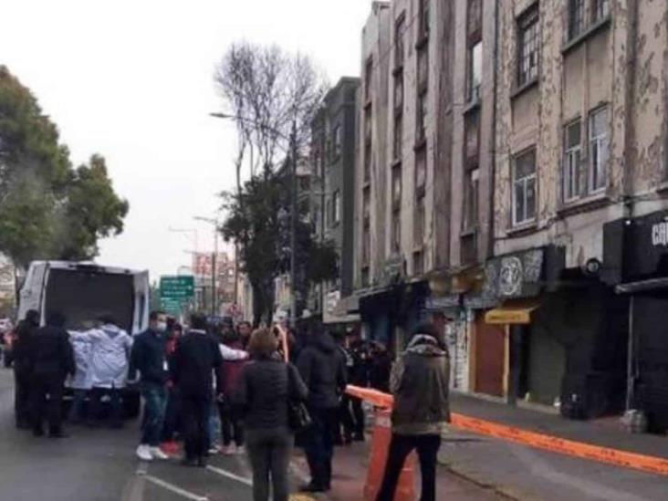 Niño de seis años muere al caer de un tercer piso en Insurgentes Niño de seis años muere al caer de un tercer piso en Insurgentes