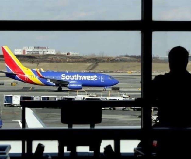 Desvían vuelo de NY a Florida por ‘pasajero conflictivo’