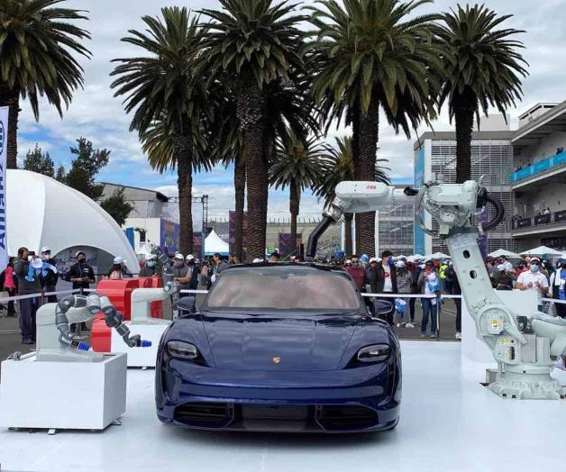 Disfrutan aficionados mexicanos de la Fórmula E