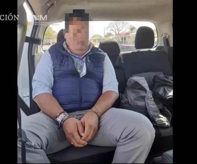 Cae funcionario con migrantes