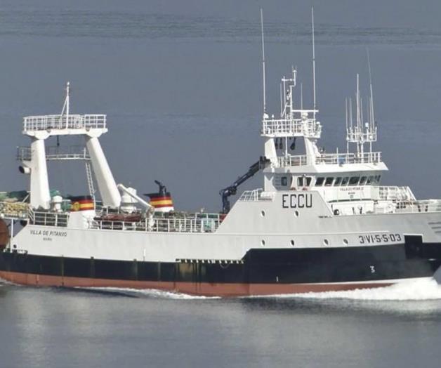 Naufraga pesquero español; 7 muertos