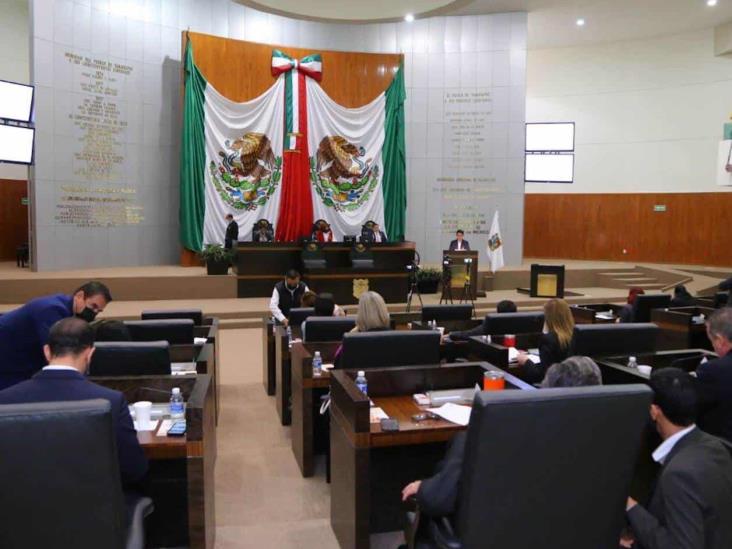Avanza Morena en intento por adueñarse del Congreso Avanza Morena en intento por adueñarse del Congreso