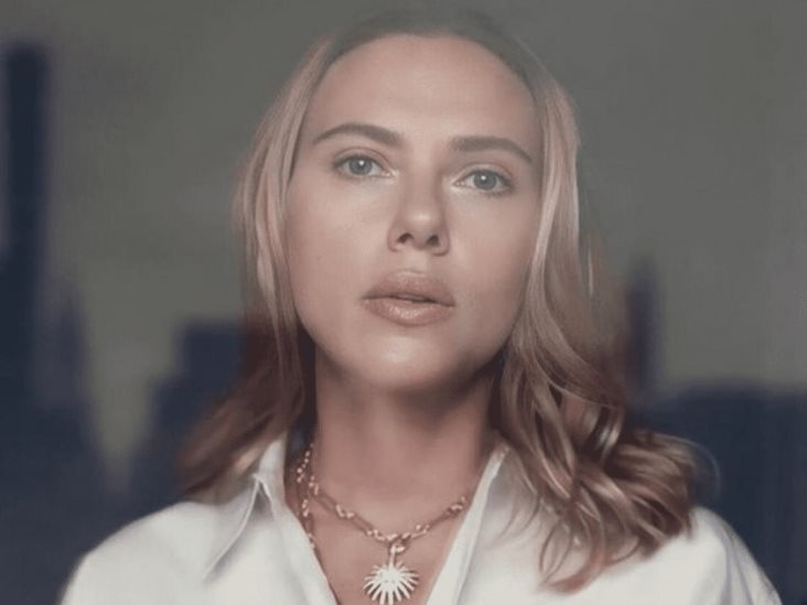 Luce brillante Scarlett Johansson Luce brillante Scarlett Johansson
