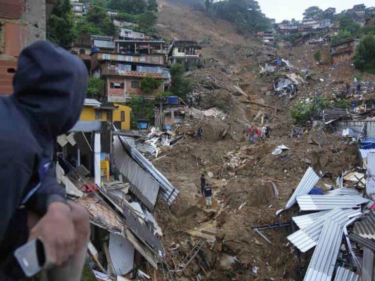 Deslaves y lluvias torrenciales dejan 78 muertos en Brasil Deslaves y lluvias torrenciales dejan 78 muertos en Brasil
