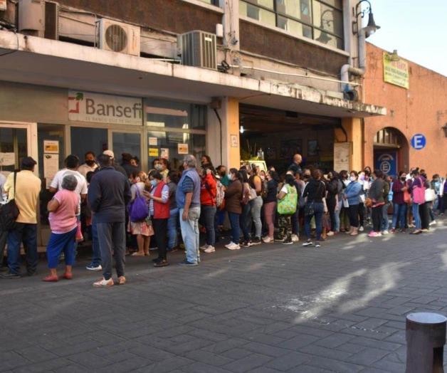 Caos por el cobro y la renovación de tarjetas Caos por el cobro y la renovación de tarjetas