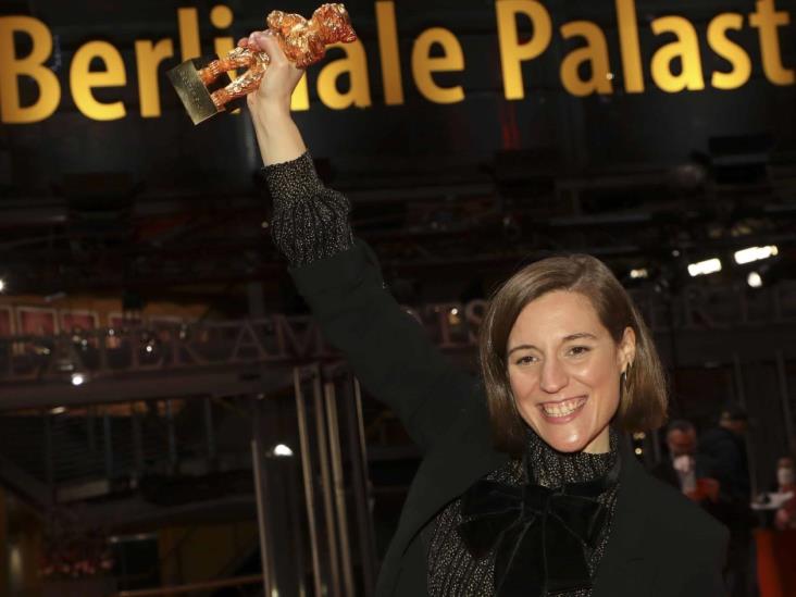 “Alcarràs” y “Manto de gemas” triunfan en la Berlinale “Alcarràs” y “Manto de gemas” triunfan en la Berlinale