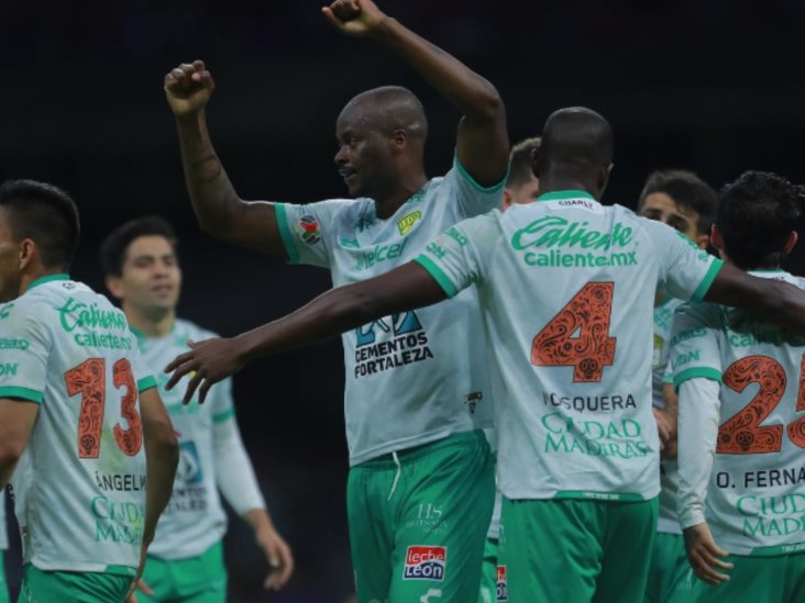 León toma ventaja ante el Guastatoya León toma ventaja ante el Guastatoya