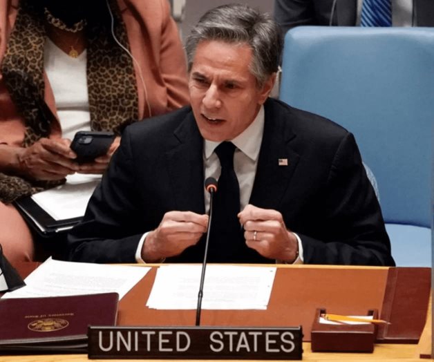Blinken afirma que Rusia podría recurrir a un ataque químico