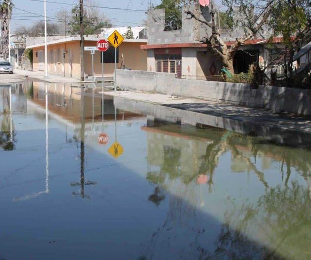 Derroche millonario en obra bajo aguas negras