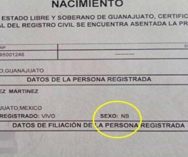 Mexicano logra registro no binario en acta de nacimiento