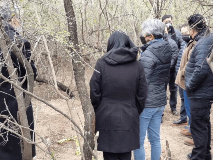 Hallan cinco cadáveres en dos fosas clandestinas en Nuevo León Hallan cinco cadáveres en dos fosas clandestinas en Nuevo León