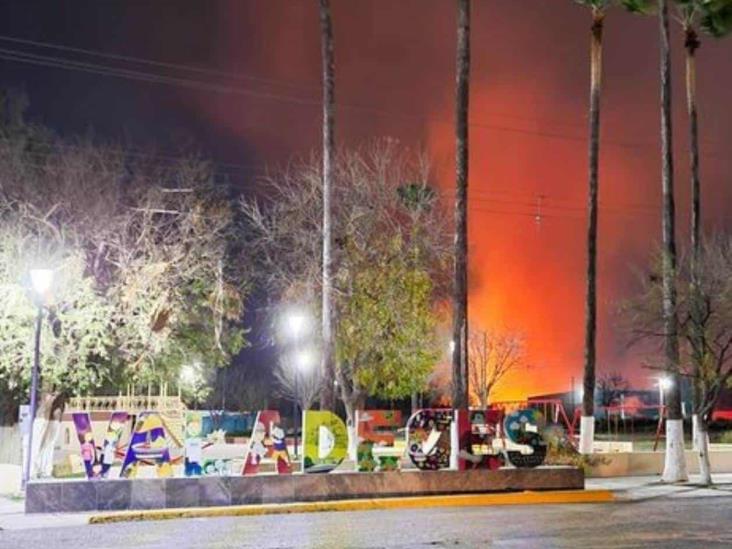 Incendio causa temor en Valadeces Incendio causa temor en Valadeces