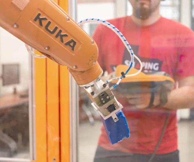 Impulsan fuerza laboral del futuro