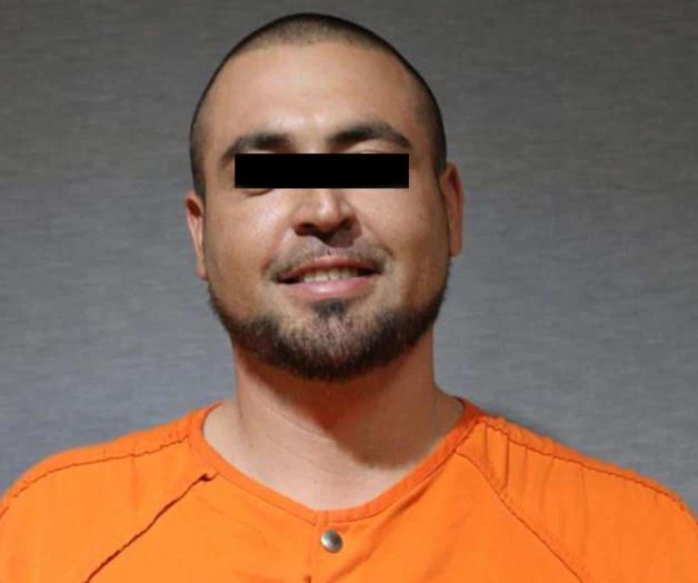 Acusan a padre de menor matón