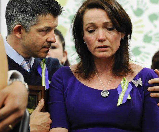 Combaten promoción de armas