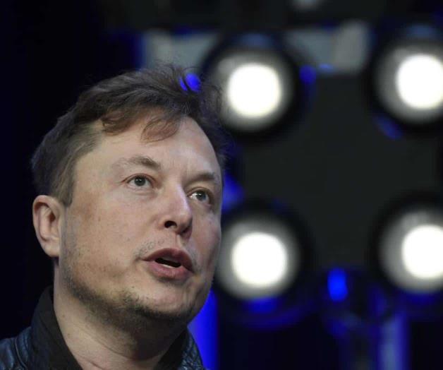 Musk y su abogado escalan guerra con reguladores de EEUU