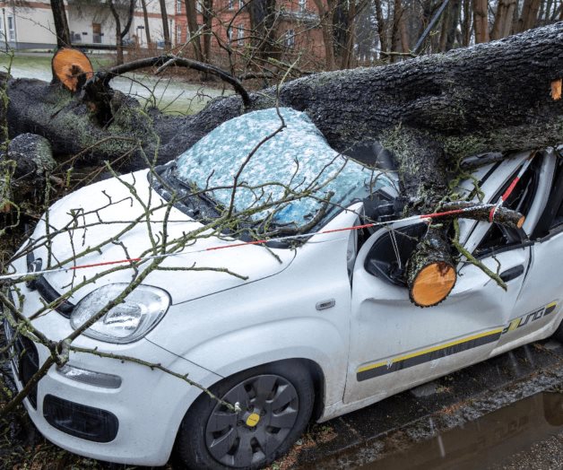 Causa tormenta fuertes lluvias  y vientos en el norte de Europa