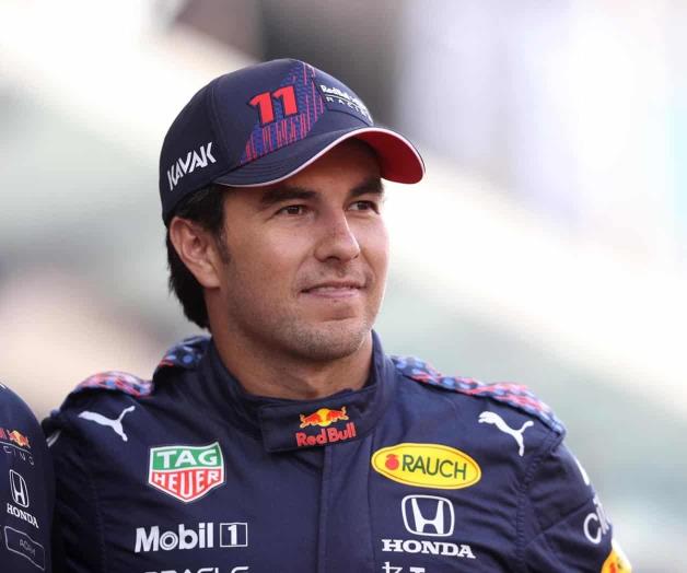 Presenta Checo Pérez su nuevo casco Presenta Checo Pérez su nuevo casco