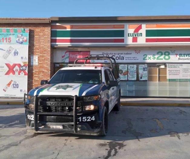 Atraca tienda armado con cuchillo y escapa Atraca tienda armado con cuchillo y escapa