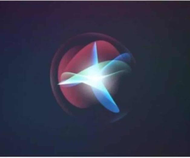 Siri recibe una voz nueva de género no binario como parte de iOS 15.4