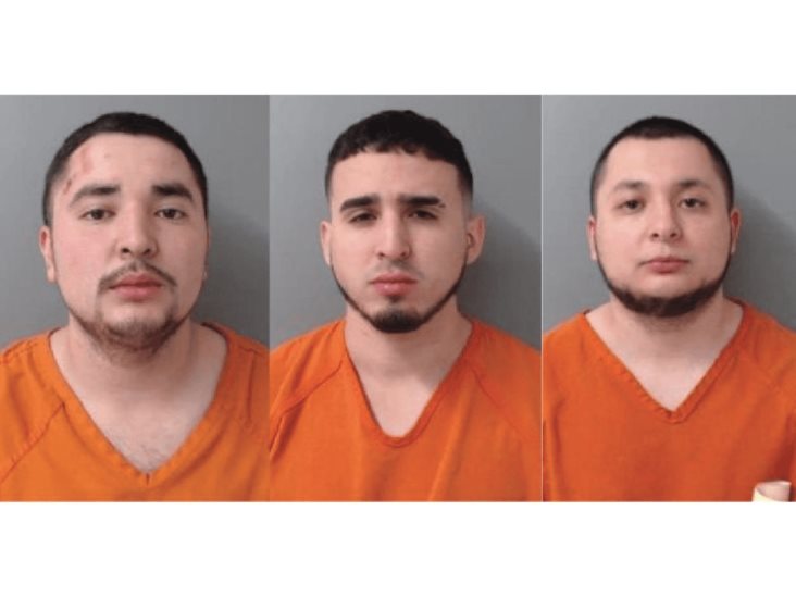 Caen tres pistoleros; disparan afuera de un bar Caen tres pistoleros; disparan afuera de un bar