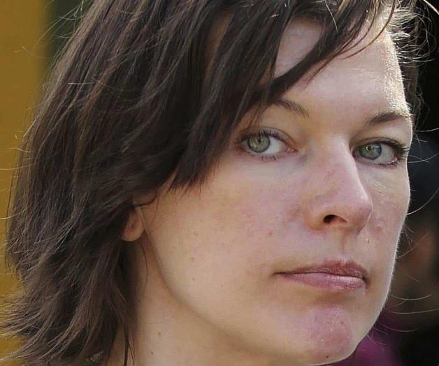 Mi país y gente están siendo bombardeados: Milla Jovovich