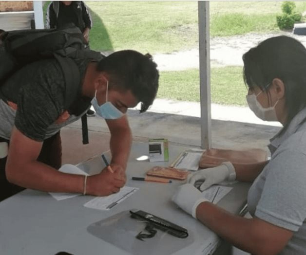 Termina entrega de becas Benito Juárez