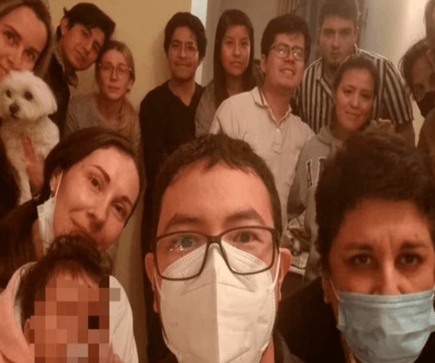 Salen 18 mexicanos de Kiev rumbo a la frontera con Rumania Salen 18 mexicanos de Kiev rumbo a la frontera con Rumania