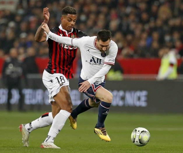 Amarga ex Tigre tarde a Messi y Neymar; vence Niza 1-0 al PSG