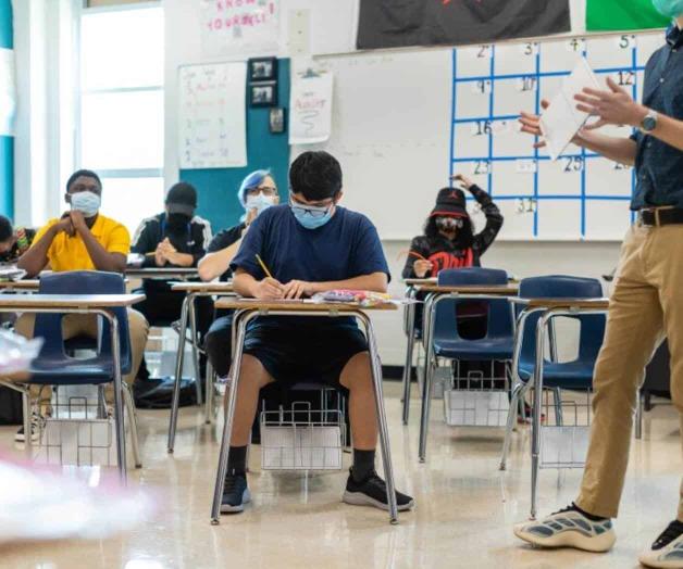 Dicen adiós al cubrebocas