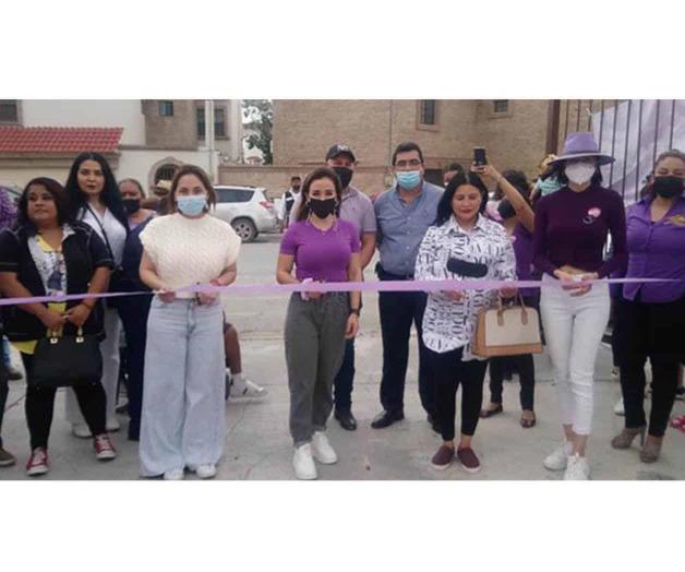 Empoderan a mujeres Empoderan a mujeres