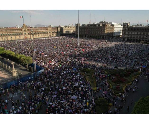 Reportan 25 lesionadas en la marcha del 8M en CDMX