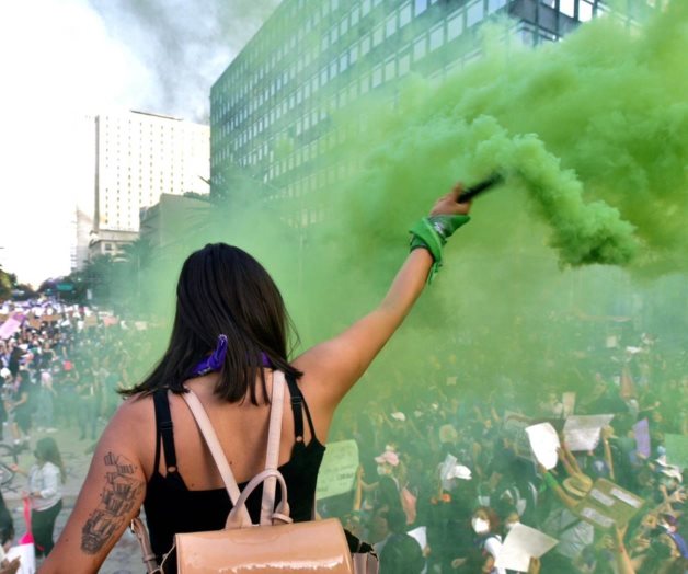 Reportan que 75 mil mujeres marcharon por el 8M en la CDMX