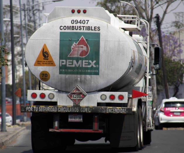 Afirma Pemex estabilizar precios de combustibles