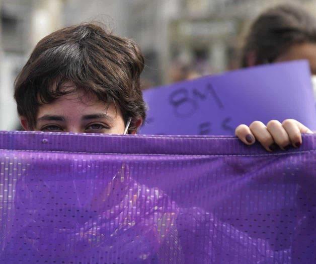 Amiga, date cuenta: un repaso crítico a las nuevas lecturas feministas