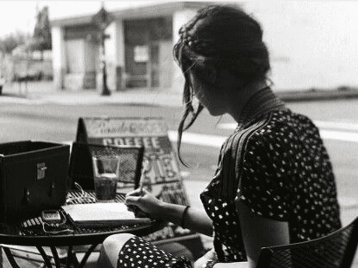 El oficio de escribir, según Elena Ferrante El oficio de escribir, según Elena Ferrante