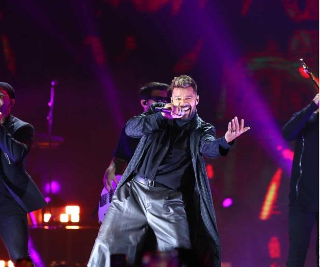 Estremece su movimiento Estremece su movimiento