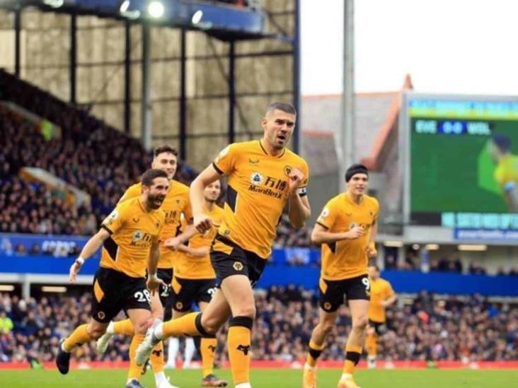 Suma Wolves tres puntos en casa del Everton Suma Wolves tres puntos en casa del Everton